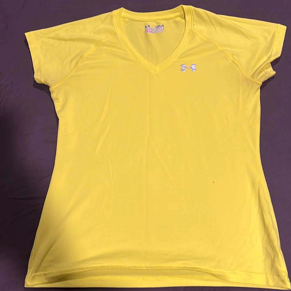 Under Armor T Shirt